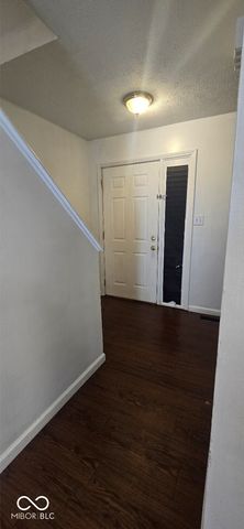 8422 Hague Road, Indianapolis, IN 46256