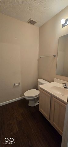 8422 Hague Road, Indianapolis, IN 46256