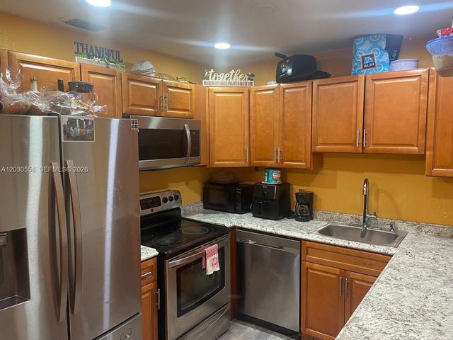 691 NW 20th Court, Pompano Beach, FL 33060
