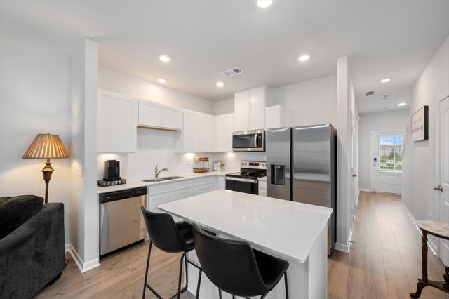 1434 Walker Way, Columbia, TN 38401