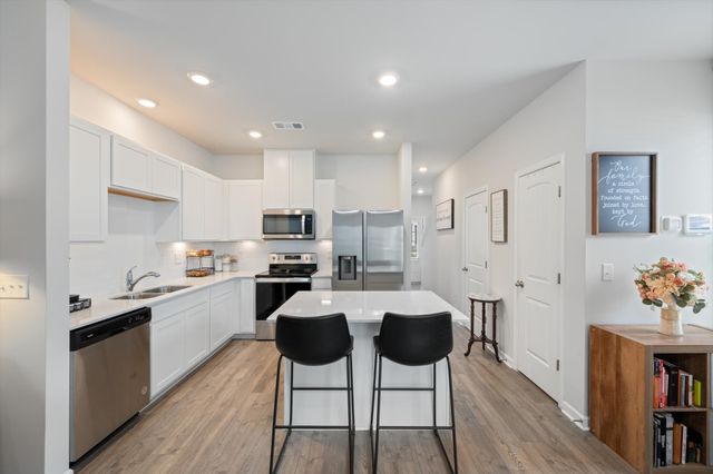 1434 Walker Way, Columbia, TN 38401