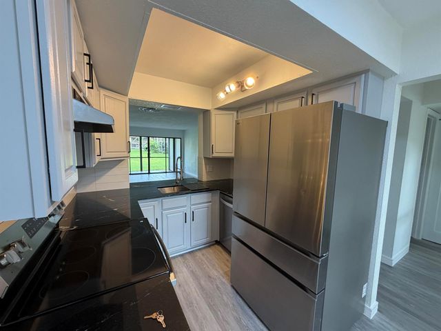 1921 SW 15th Street 29, Deerfield Beach, FL 33442