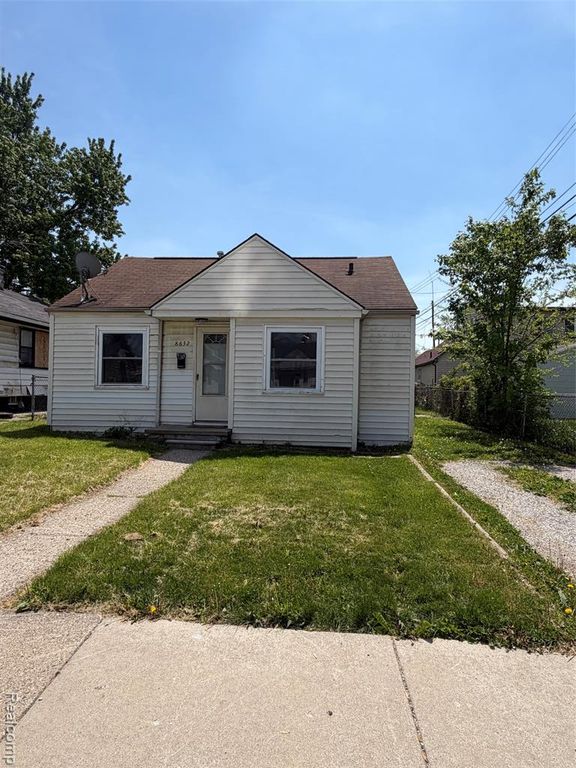 8632 Studebaker Avenue, Warren, MI 48089