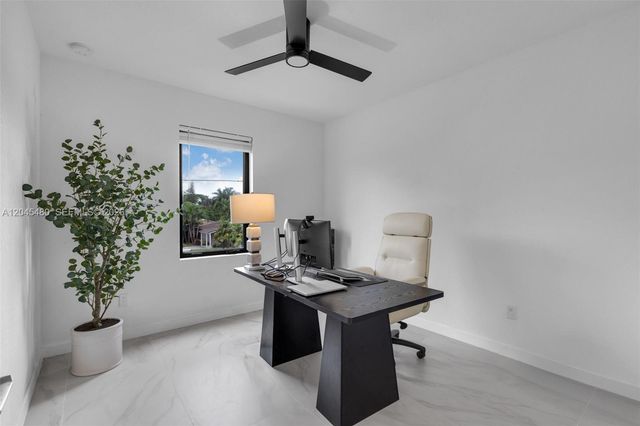 387 NW 17th Street, Fort Lauderdale, FL 33311
