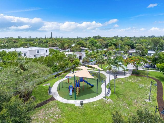 387 NW 17th Street, Fort Lauderdale, FL 33311