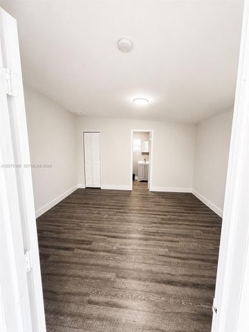20600 SW 118th Place, Miami, FL 33177