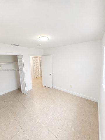 20600 SW 118th Place, Miami, FL 33177