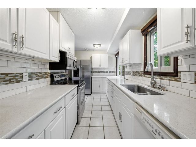 2103 Marquis Road, Minneapolis, MN 55427