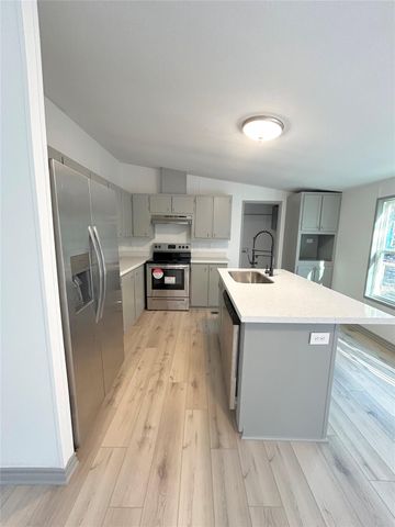 16327 Lone Star Ranch Drive, Conroe, TX 77302