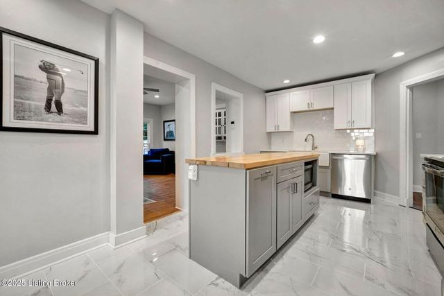 303 Oread Rd, Louisville, KY 40207