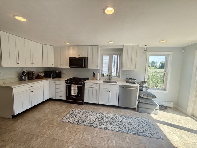 735 Sea Street, Quincy, MA 02169