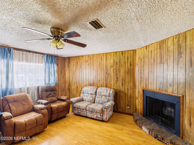 86225 HARRY GREEN Road, Yulee, FL 32097