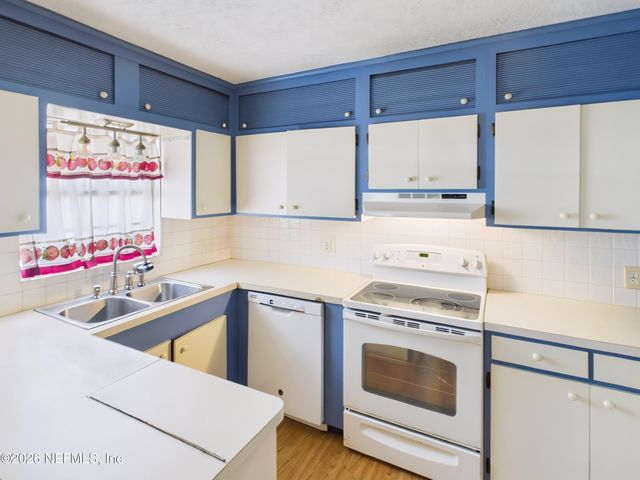 86225 HARRY GREEN Road, Yulee, FL 32097