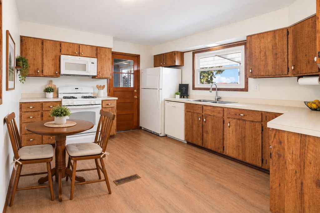200 W Jeffery Avenue, Wheeling, IL 60090 — photo 4