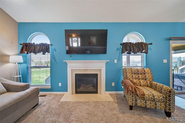 401 Shady River Drive, St Paul, MO 63366