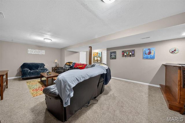 401 Shady River Drive, St Paul, MO 63366