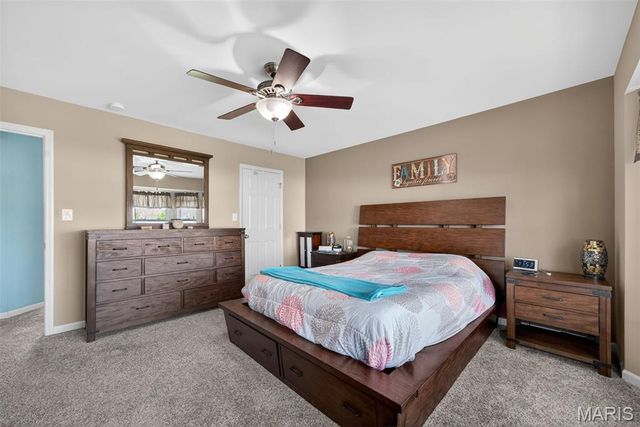 401 Shady River Drive, St Paul, MO 63366