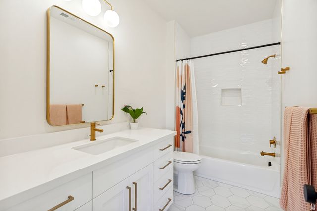 5984 W GABLERIDGE, Highland, UT 84003