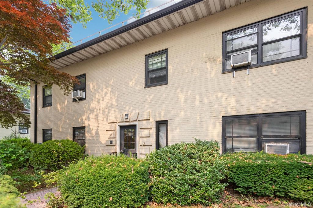 15 Field End Lane A-1 & A-21, Eastchester, NY 10709 — photo 2