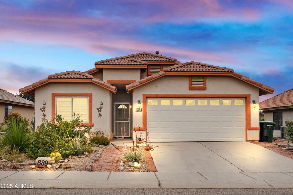 888 Tularosa Drive, Sierra Vista, AZ 85635