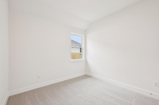 126 Comfort DR, Buda, TX 78610