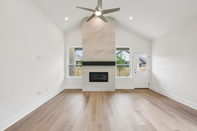 126 Comfort DR, Buda, TX 78610