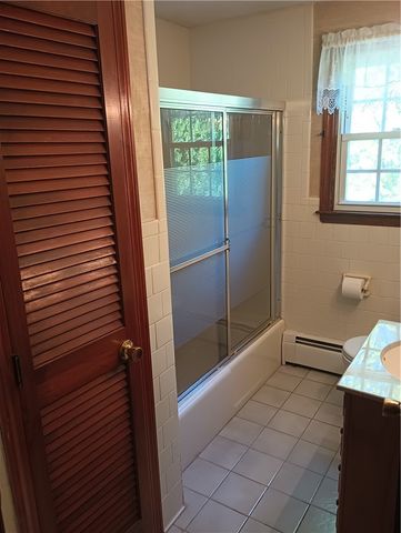 39 Horace Street, Providence, RI 02909