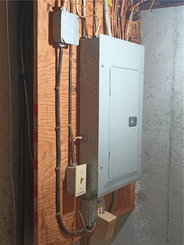 39 Horace Street, Providence, RI 02909