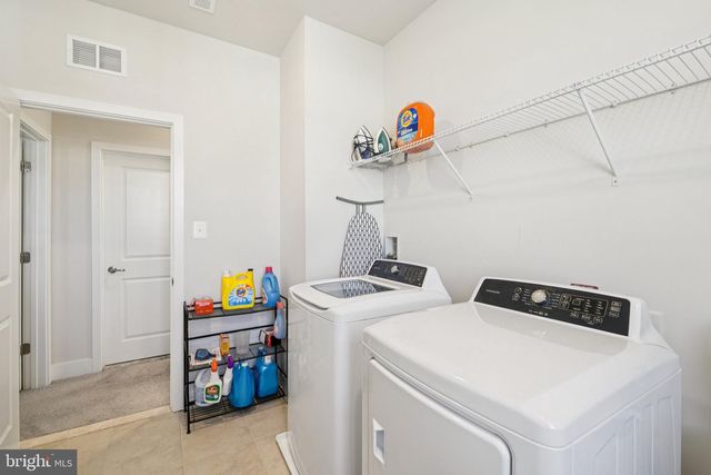5660 LEWIS CARROLL DR, White Plains, MD 20695