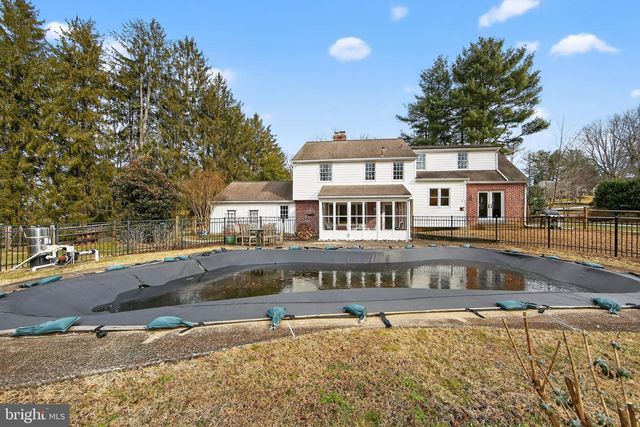 850 FARRAGUT RD, Berwyn, PA 19312