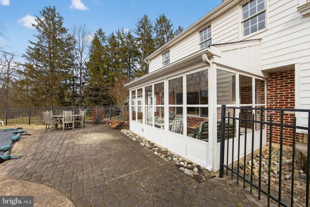 850 FARRAGUT RD, Berwyn, PA 19312