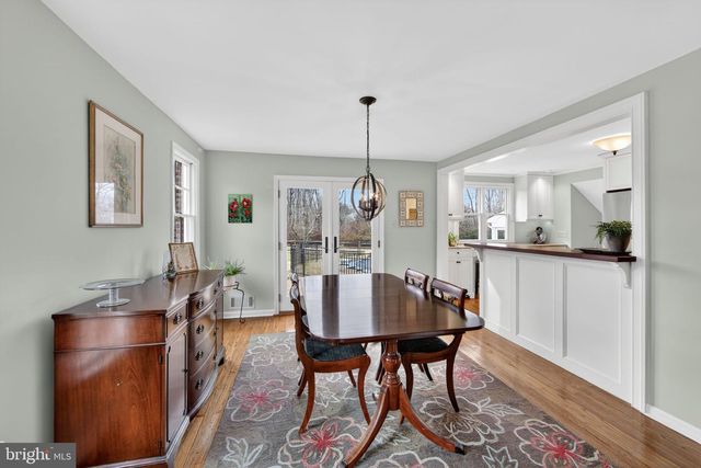 850 FARRAGUT RD, Berwyn, PA 19312