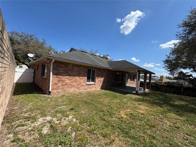 2068 DIXIE BELLE AVENUE, Deltona, FL 32725