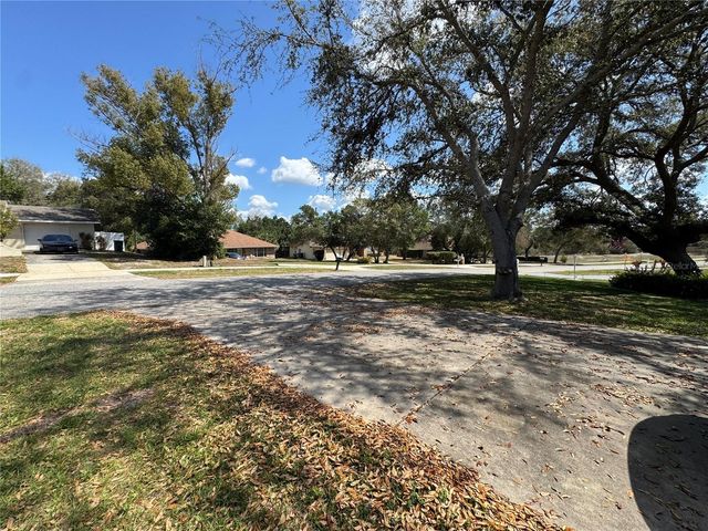 2068 DIXIE BELLE AVENUE, Deltona, FL 32725