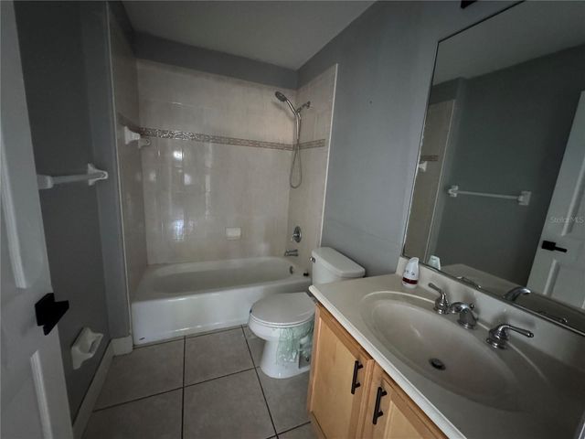 2068 DIXIE BELLE AVENUE, Deltona, FL 32725