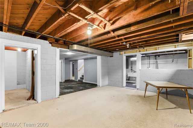 1445 Belmont Street, Dearborn, MI 48128