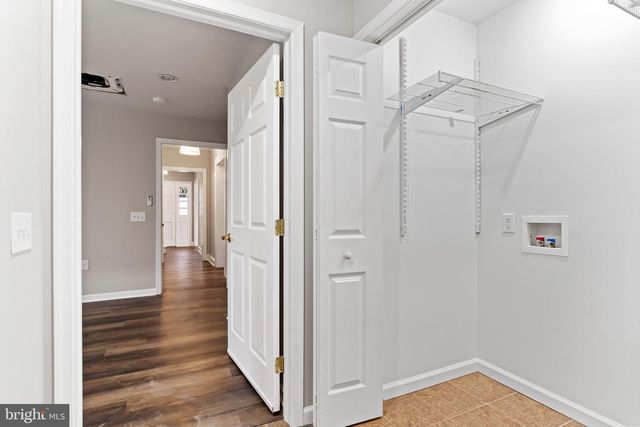 3102 SCHOOLHOUSE LN, Harrisburg, PA 17109