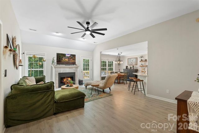 312 Tradewinds Lane, York, SC 29745