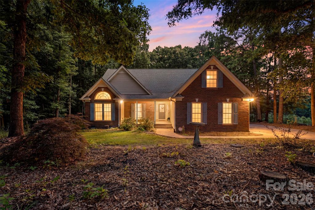 312 Tradewinds Lane, York, SC 29745
