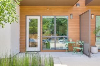 207 W Johanna ST 102, Austin, TX 78704