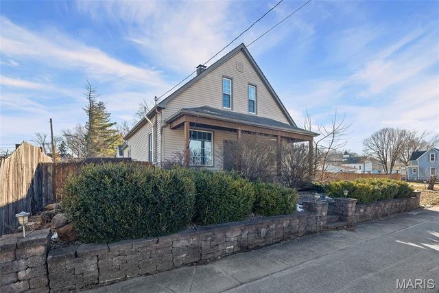 108 S Long Street, Caseyville, IL 62232