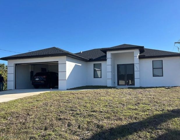3327 12th ST W, Lehigh Acres, FL 33971