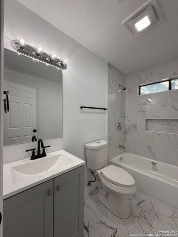 4718 Saddle, San Antonio, TX 78217