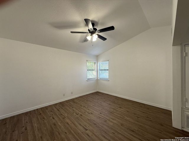 4718 Saddle, San Antonio, TX 78217