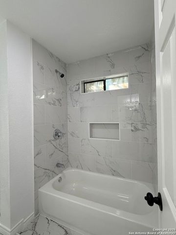 4718 Saddle, San Antonio, TX 78217