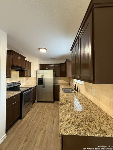 4718 Saddle, San Antonio, TX 78217