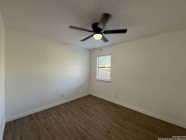 4718 Saddle, San Antonio, TX 78217