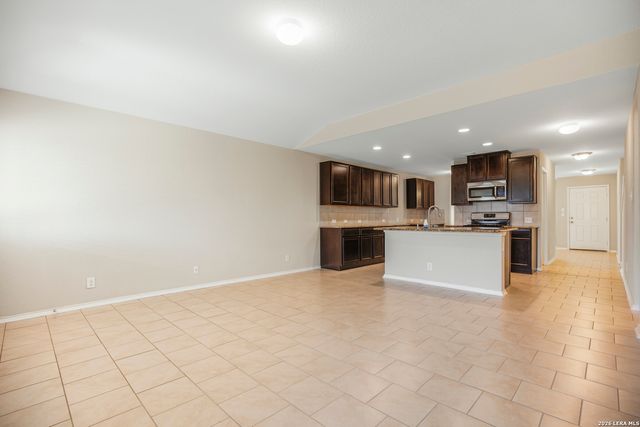 2602 Indian Frst, San Antonio, TX 78244