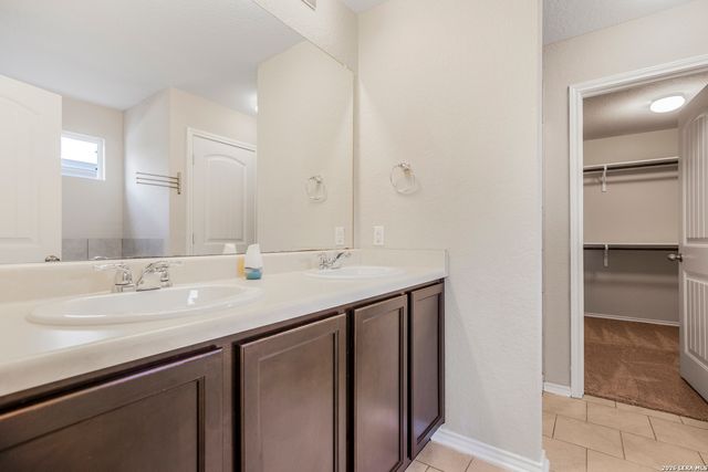 2602 Indian Frst, San Antonio, TX 78244