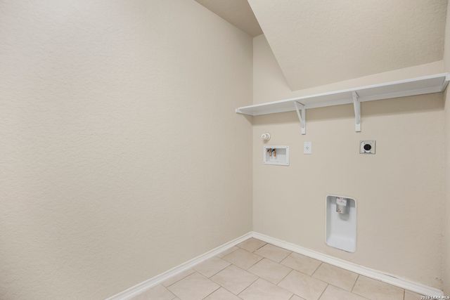 2602 Indian Frst, San Antonio, TX 78244